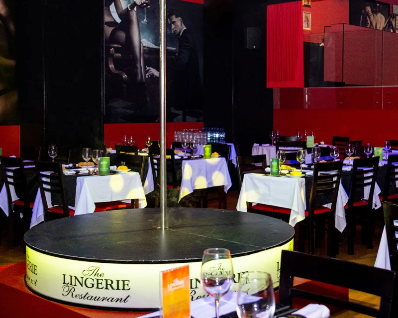 the-lingerie-restaurant-lisboa-restaurante-sexy_F